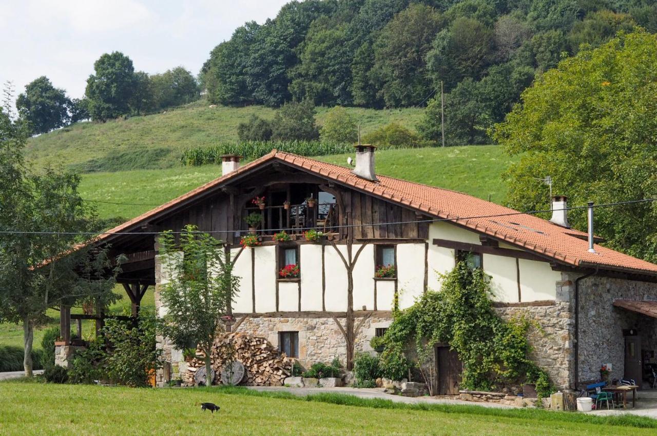 Auberge de jeunesse Otardi à Asteasu Extérieur photo